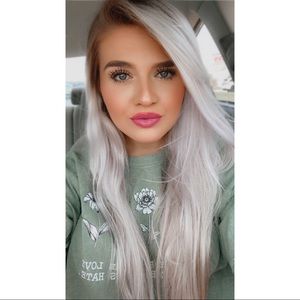 Meet your Posher, Courtney
